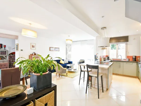 Maison 6 pièces 130 m² 