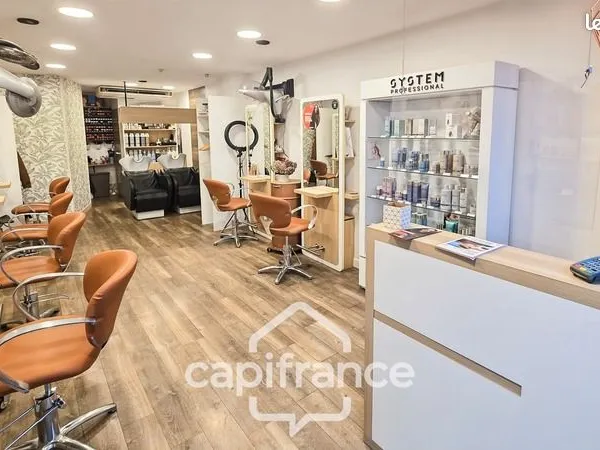 Fonds de commerce coiffure 33 m² 