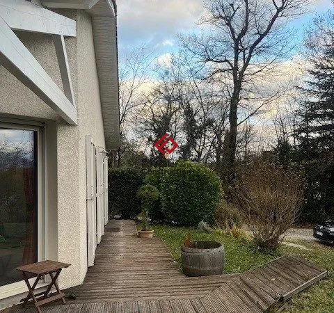Villa 6 pièces 135 m² 