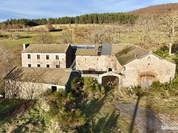 Ferme 250 m² Monts-de-Randon 