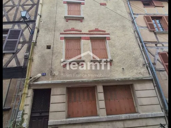 Maison 8 pièces 100 m² 