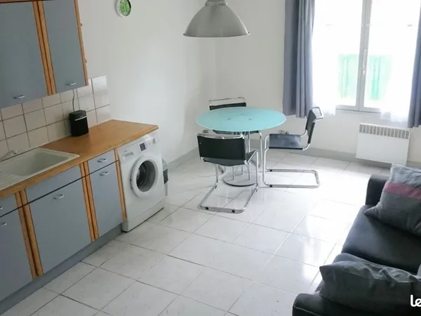 Duplex très proche gare 