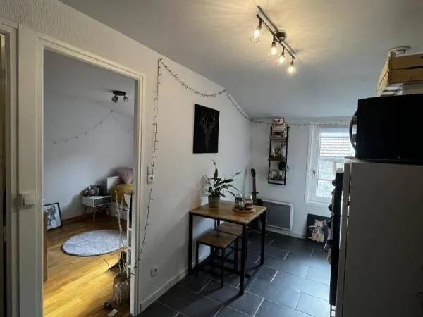 Studio 1 pièce 22 m² 