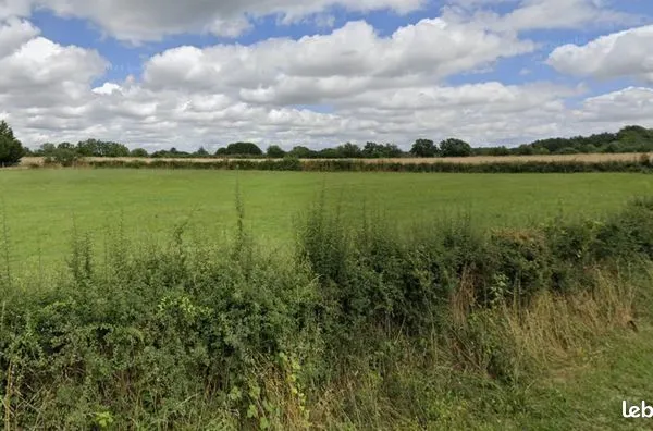 Terrain 880 m² 
