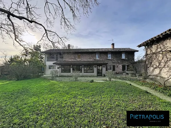 Maison 5 pièces 154 m² 