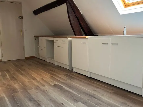 Appartement T4 rénové de 75 m² 