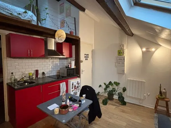 T1 bis - 17 m² (21 m² au sol) - Mezzanine - Bd Lafayette - Disponible rapidement 