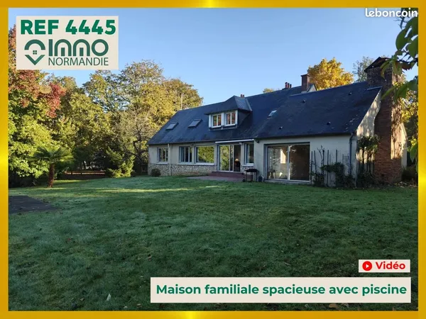 Propriété 9 pièces 238 m² 