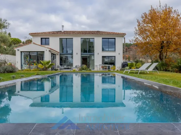 Villa contemporaine Eguilles 