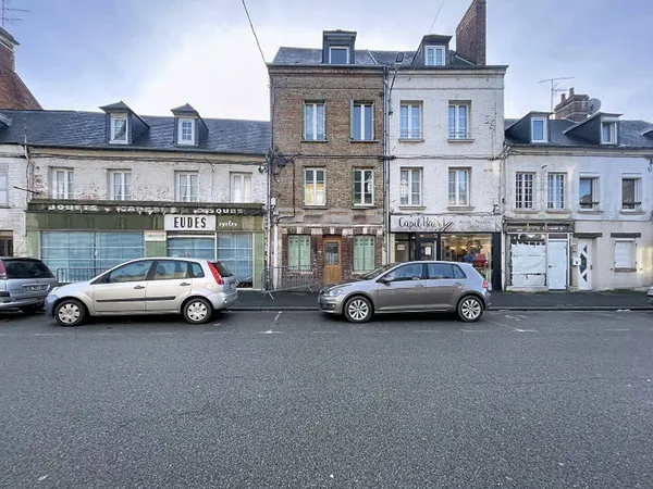 Duplex 8 pièces 140 m² 