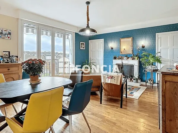 Appartement 4 pièces 128 m² 