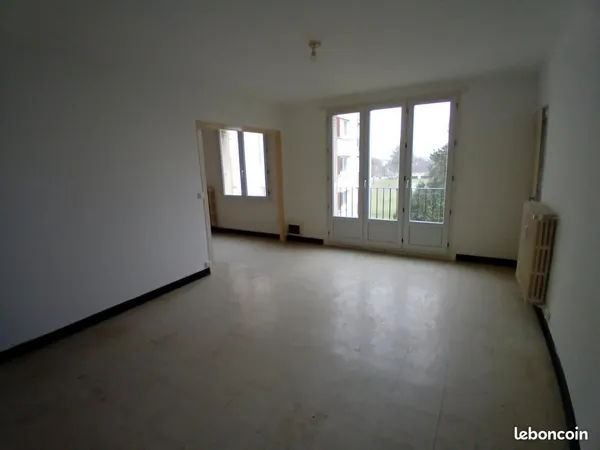 Appartement 4 pièces 77 m² 