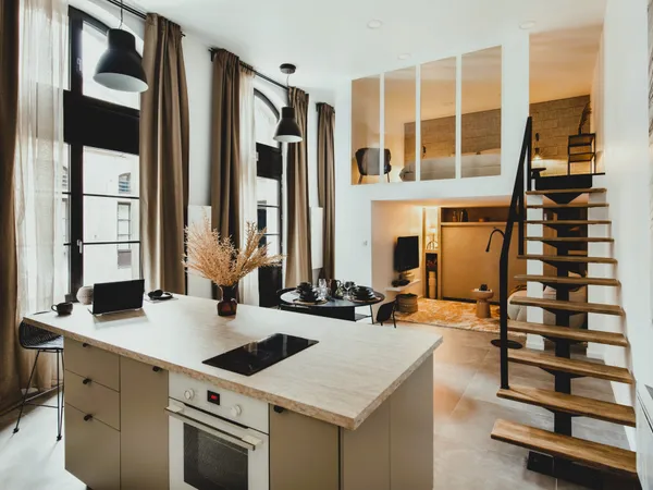 Appartement rénové par architecte, alliant charme et moderni 