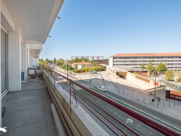 Appartement de 3 pièces principales 