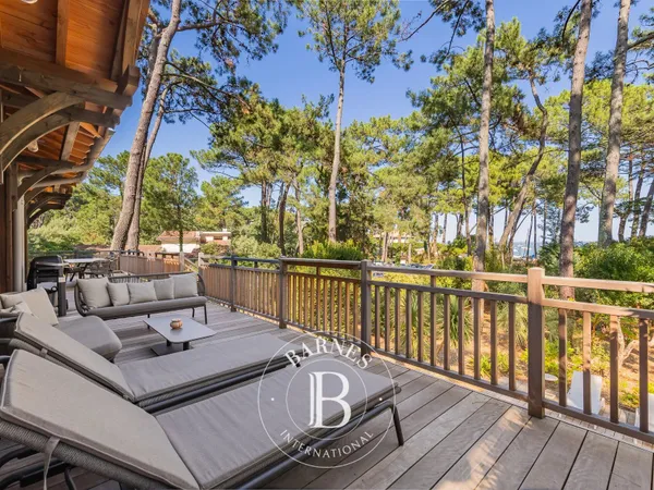 VILLA «AMERICAN DREAM» AVEC VUE BASSIN ET PISCINE CHAUFFÉE AU CAP FERRET - CAPACITÉ D'ACCUEIL 8 