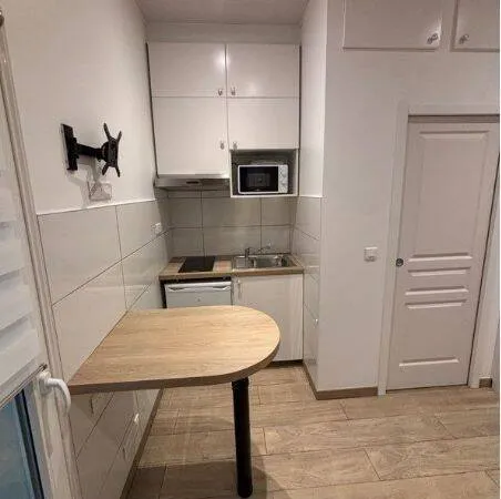 Appartement 1 pièce 12 m² 