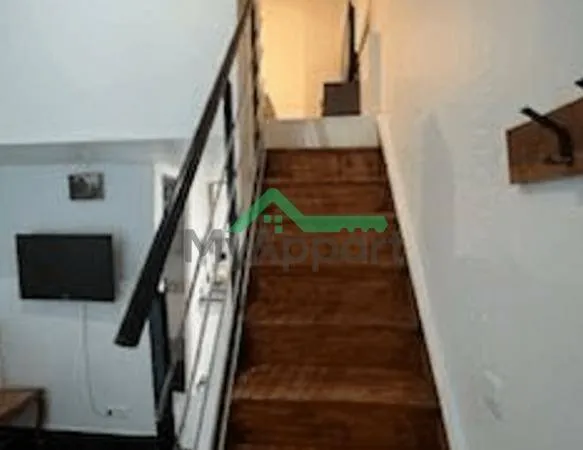 Studio 1 pièce 14 m² 