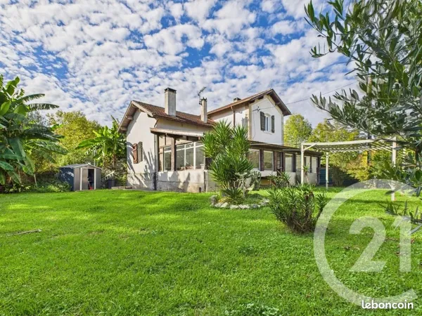 Maison 5 pièces 130 m² 