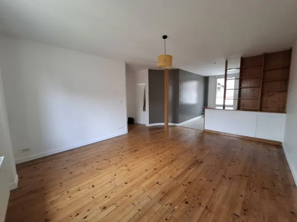 Appartement 4 pièces 73 m² 