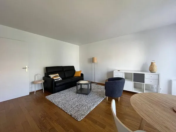 Studio 1 pièce 31 m² 