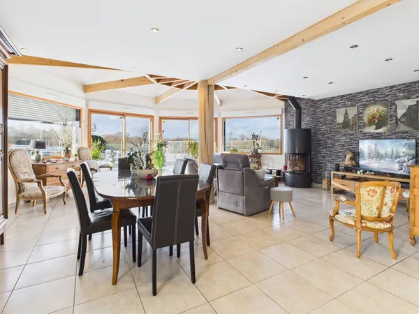 Maison 6 pièces 200 m² 