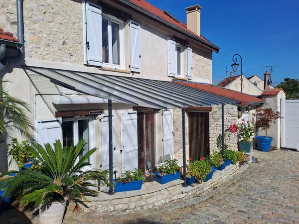 Maison 8 pièces 200 m² 