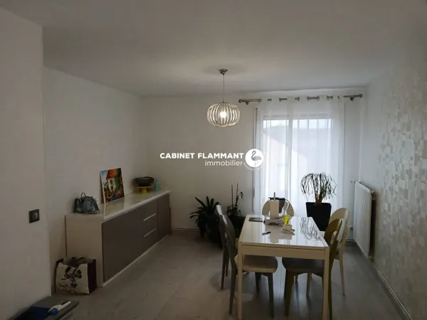 Maison 6 pièces 75 m² 