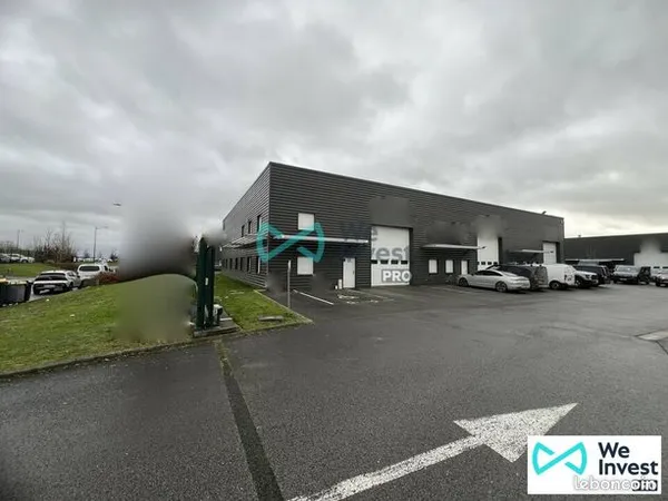 Local d'activité 720 m² 