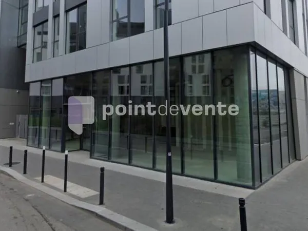 Local commercial 156 m² 