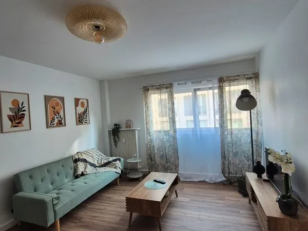 Appartement meublé 2 pièces - 43 m²📍 Secteur Courlancy - Reims 