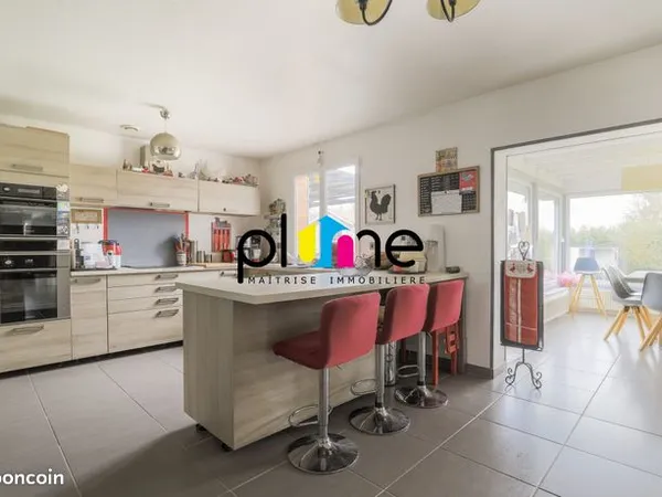 Maison 6 pièces 173 m² 
