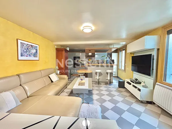 Duplex 70 m² Bièvres centre-ville - Séjour 30 m² - Terrasse - Cave - Petite copropriété - RER 