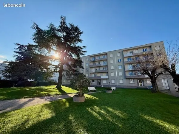 Appartement 3 pièces 55 m² 