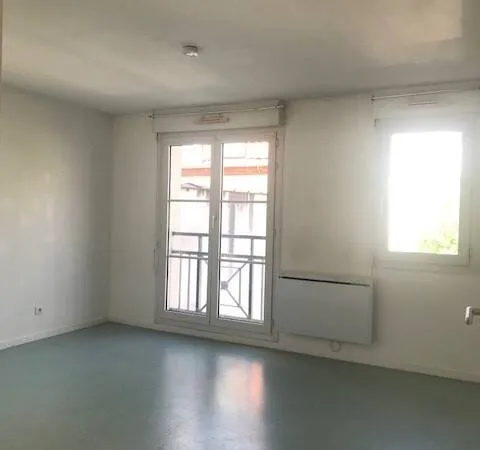 Studio 1 pièce 23 m² 