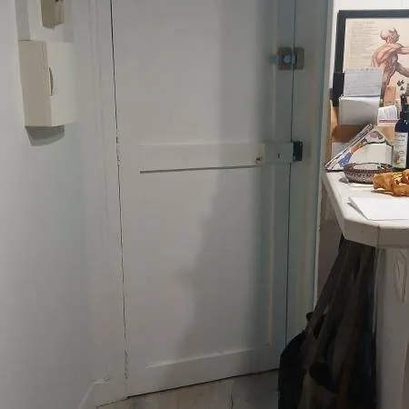 Studio 1 pièce 9 m² 