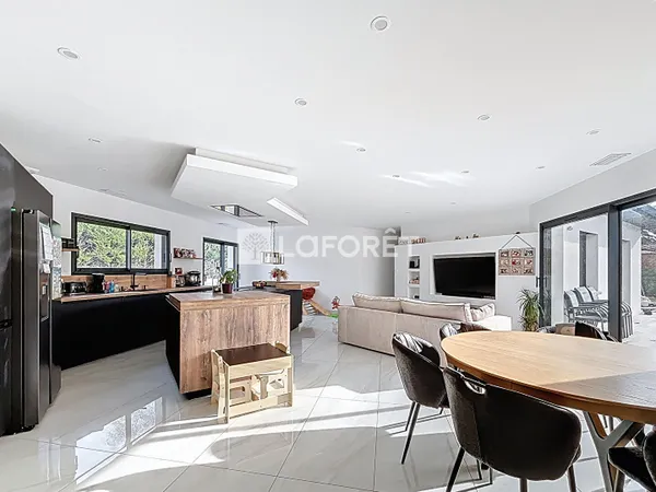 Maison 6 pièces 149 m² 