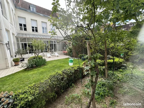 Maison 11 pièces 312 m² 