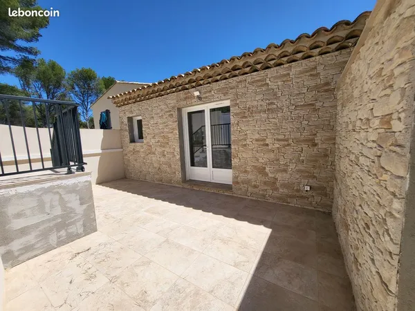 Studio Neuf Climatisé - 24 m² 