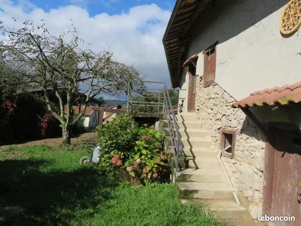 Appartement 2 pièces 120 m² 