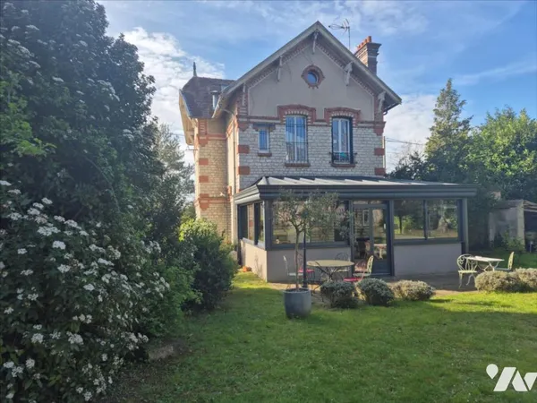 Maison 6 pièces 150 m² 