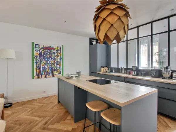 EXCLUSIVITÉ - TOURNY/FONDAUDEGE - MAISON RÉNOVÉE AVEC TERRASSE - 