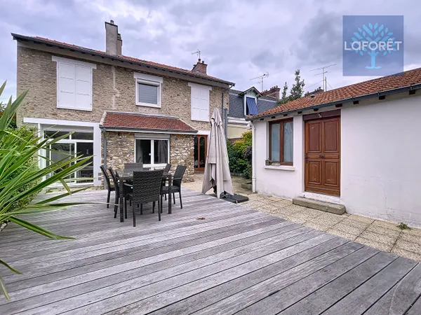 Maison 7 pièces 159 m² 