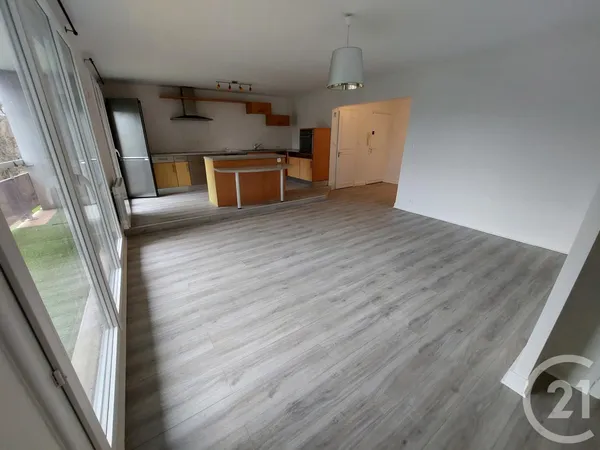 Appartement 4 pièces 81 m² 