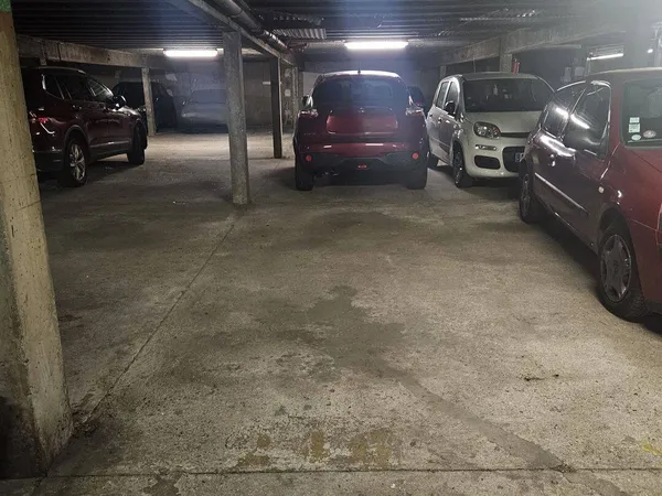 Parking 11 m² 