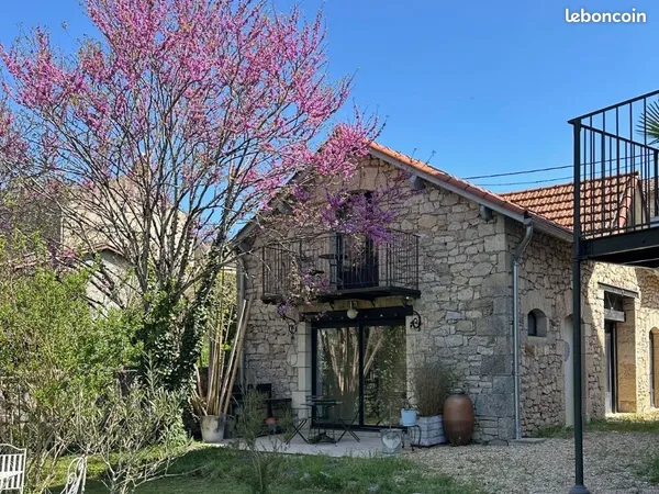 Propriété 6 pièces 130 m² 