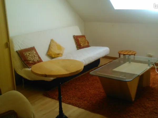 Location meublé T2 mansardé 45 m² 