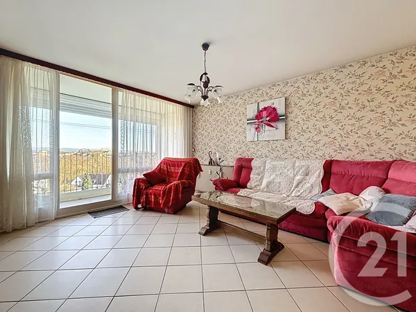 Appartement 4 pièces 80 m² 