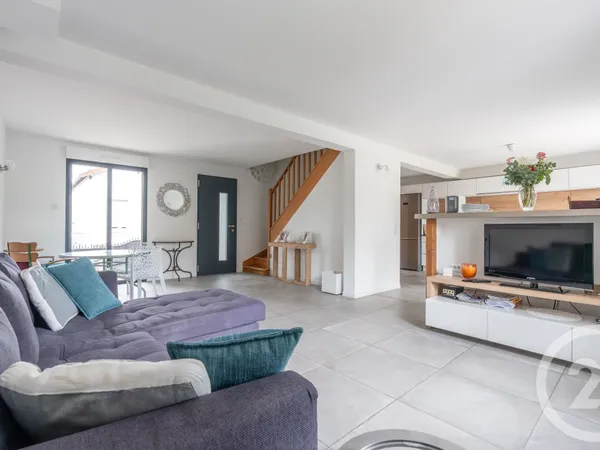 Maison 5 pièces 121 m² 