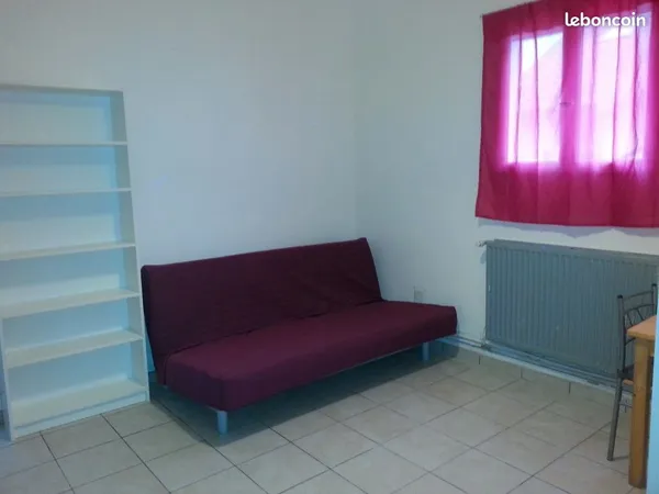 Studio meublé de 20m² sur le campus pour 502 toutes charges incluses 