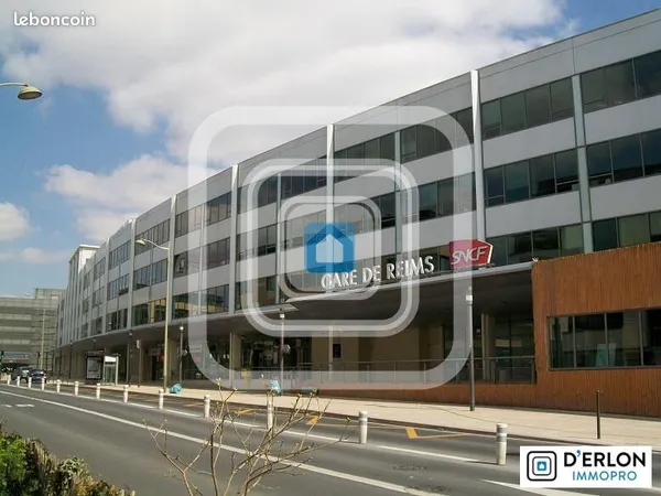Bureaux 411 m² 
